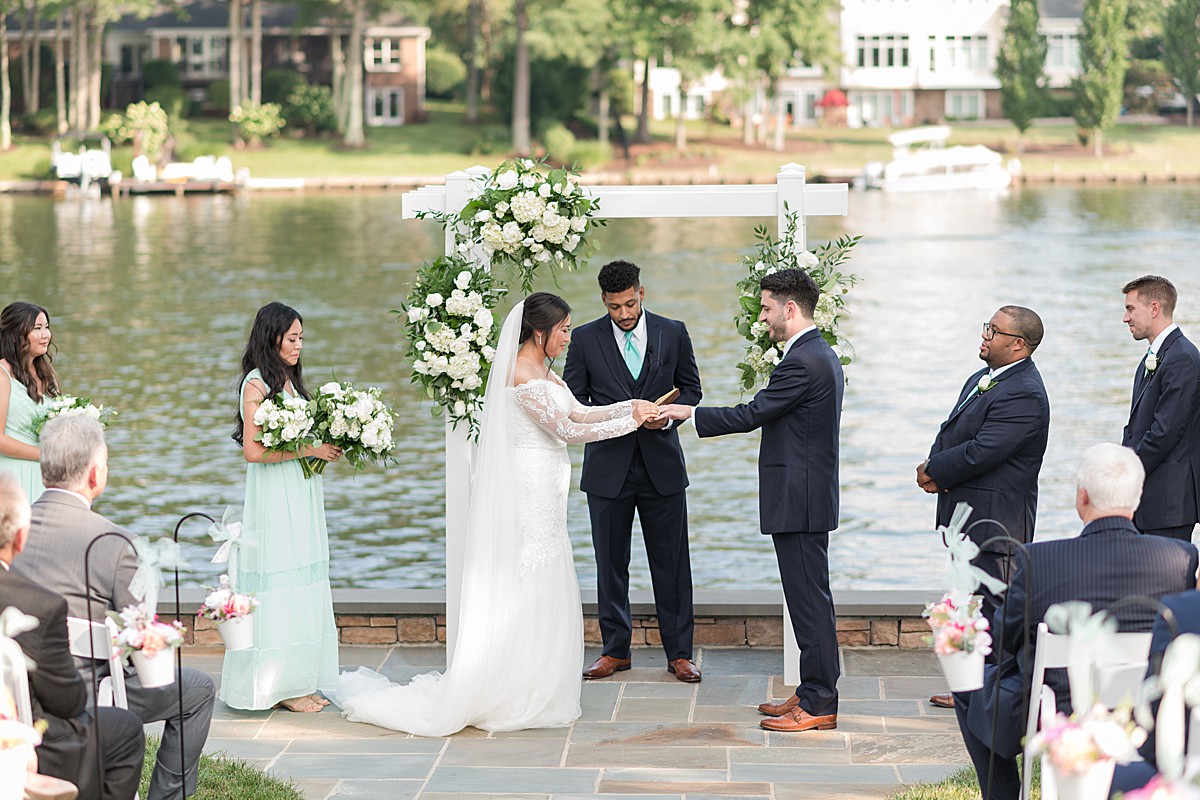 Fawn Lake Country Club wedding ceremony