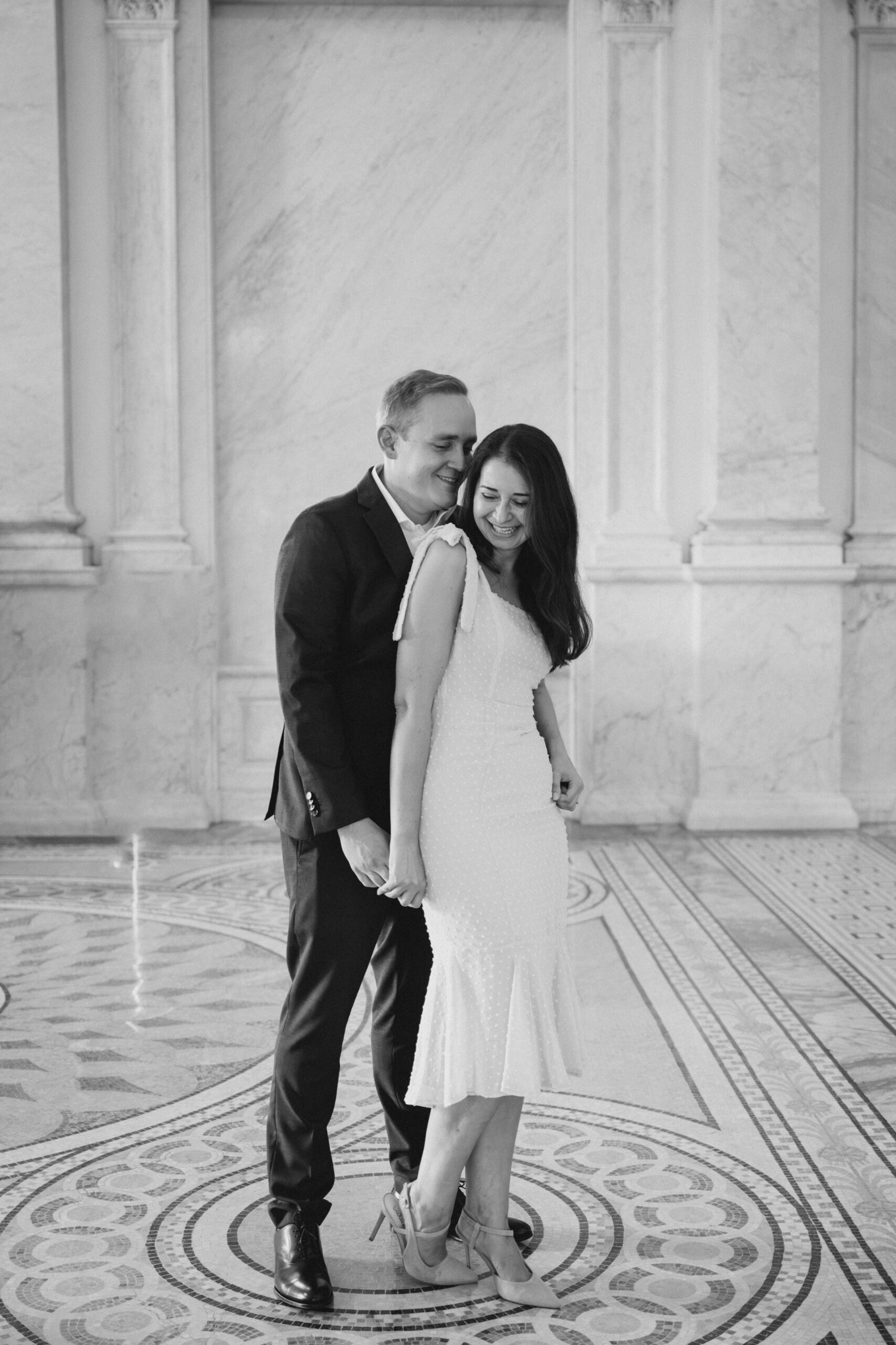 engagement photos at the Library of Congress